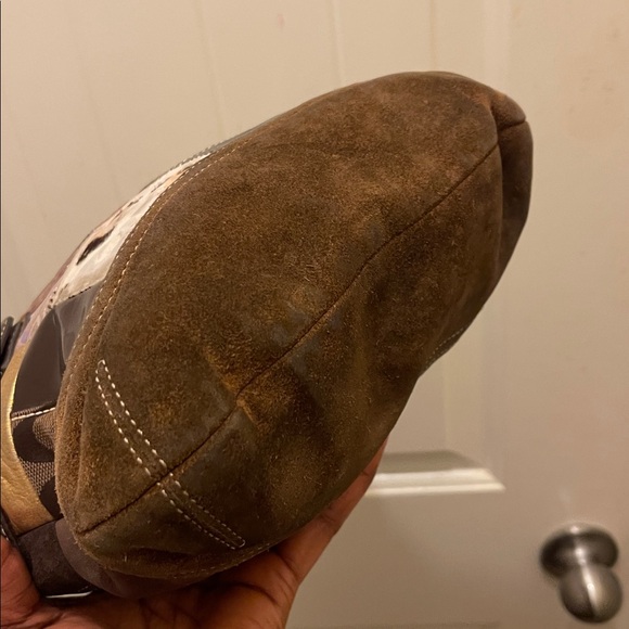 Vintage Coach please check all picture of condition - Picture 11 of 17